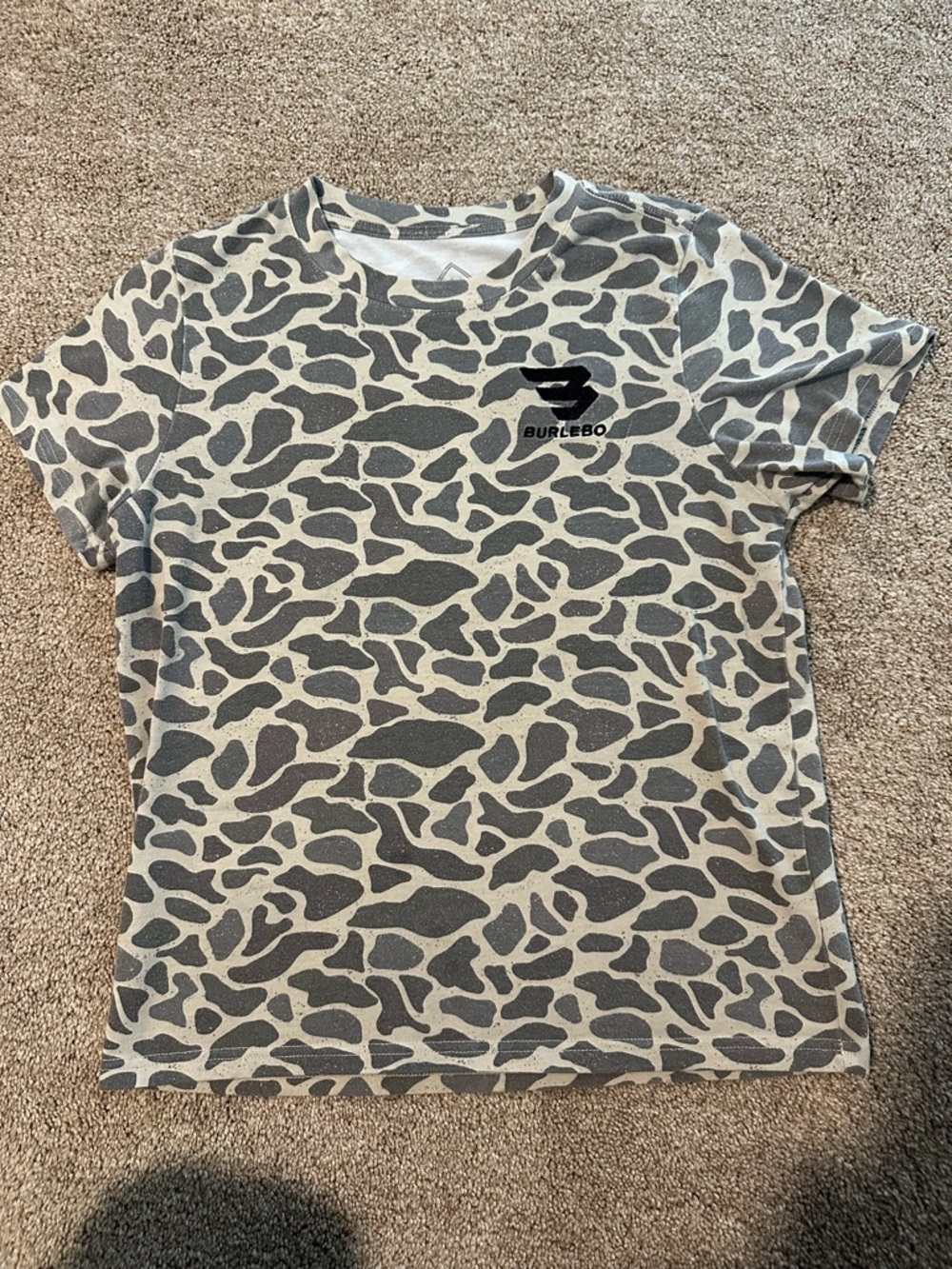 BURLEBO Gray and Cream Camo-Style Graphic Tee